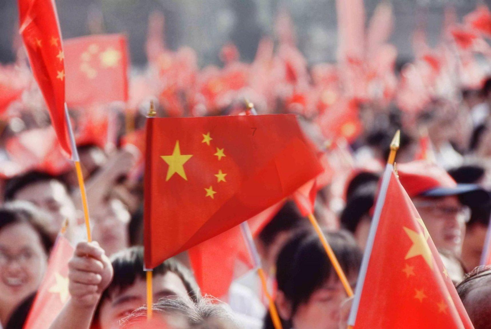 解疑答惑平台 - 有哪些好用的手机拍照补光神器?有问必答